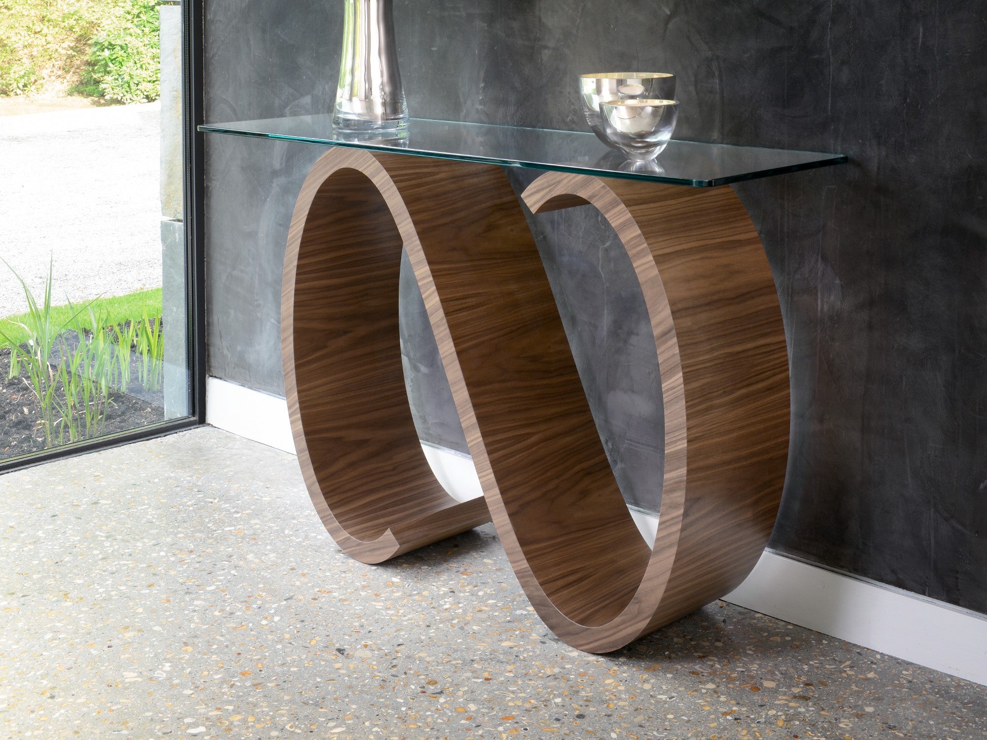 Swirl Side Table – Tom Schneider